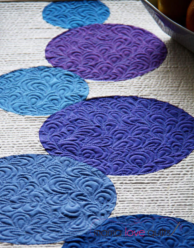 Connect the Dots Table Runner_Closeup1