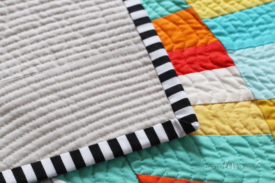 Sun_Rays_Modern_Quilt_by_Mama_Love_Quilts_Binding